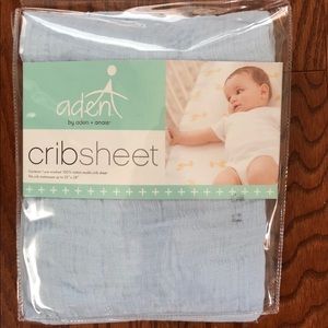 NWT Muslin Cotton Crib Sheet